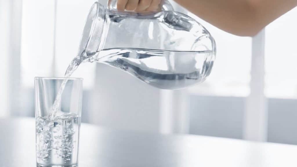 Consecuencias de no tomar mucha agua