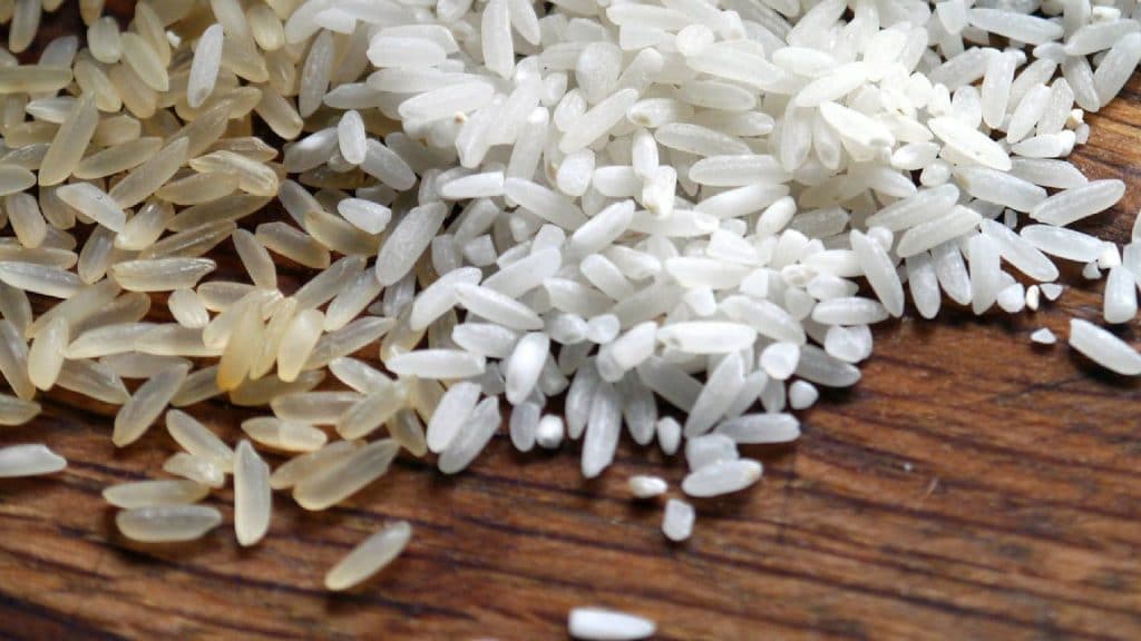 ¿Es saludable el arroz blanco?
