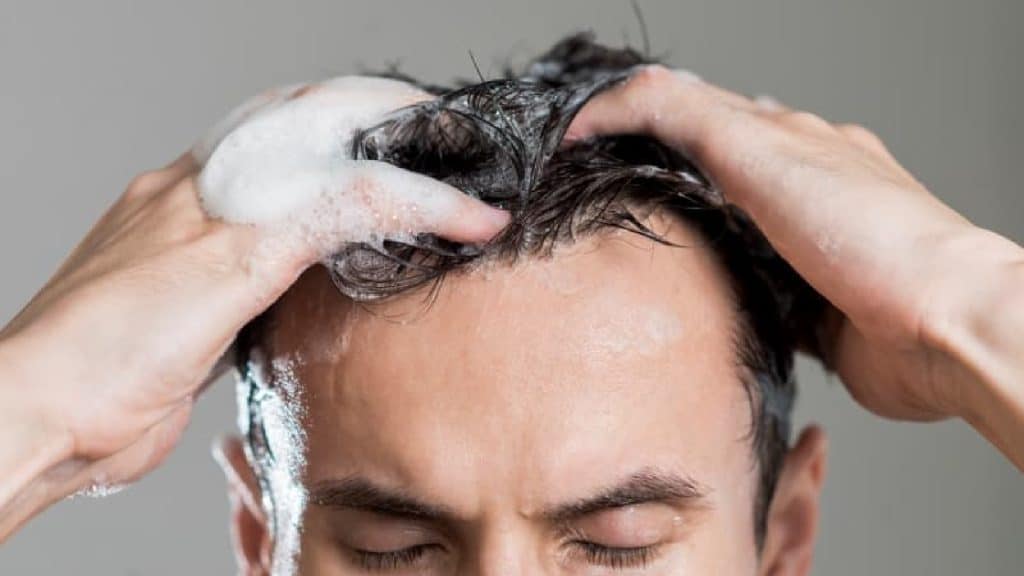 Cuidados del cabello masculino